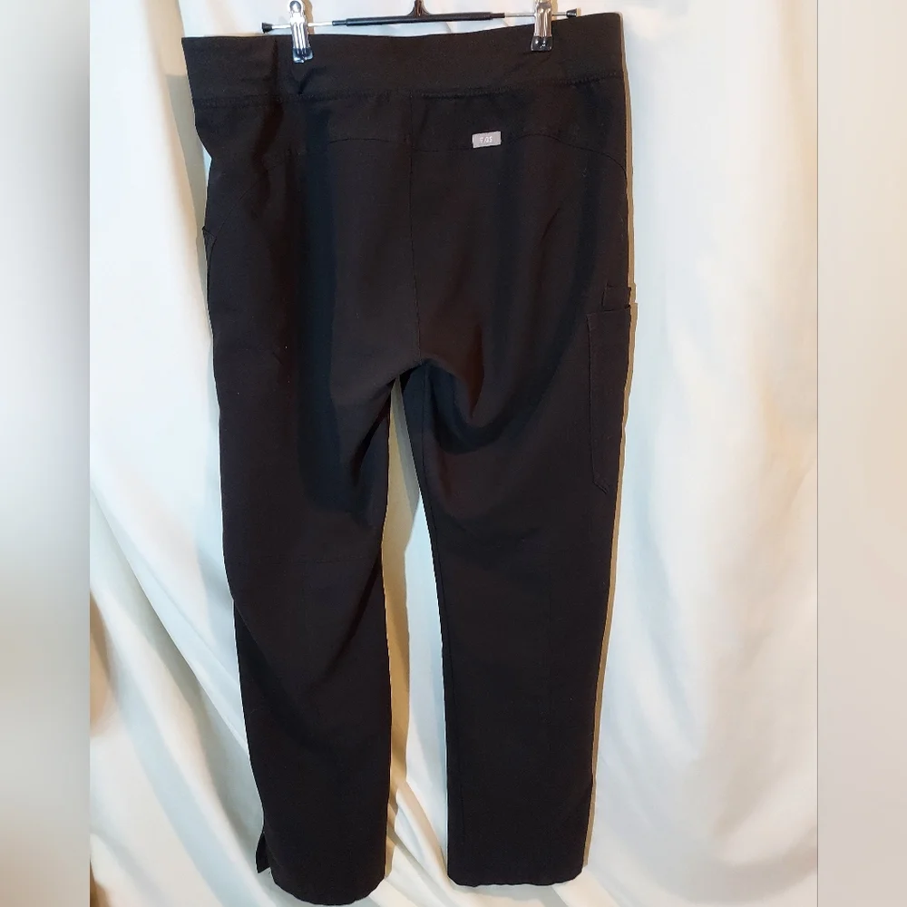 Figs Men's Technical Collection Black Scrub Pants with Gray Drawstring - L
